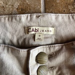 CAbi Jeans - CAbi women’s jeans 8. Tan khaki straight leg CAbi Jeans - CAbi women’s jeans 8. Tan khaki straight leg